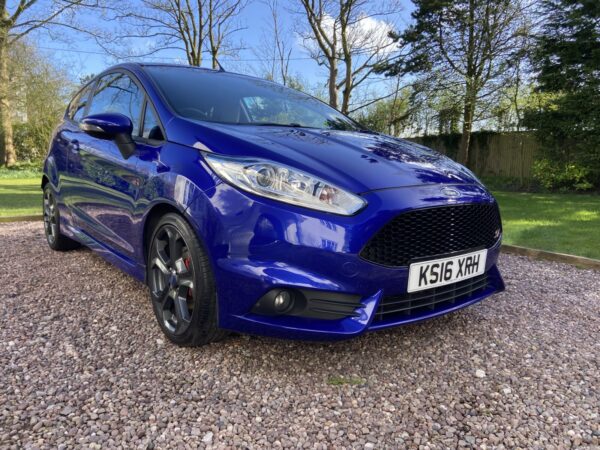 2016 Ford Fiesta St-2 Turbo 